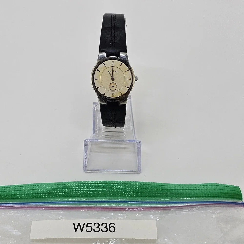Skagen Women's Watch 28MM Cream Dial Brown Leather Bands NEW Battery READ